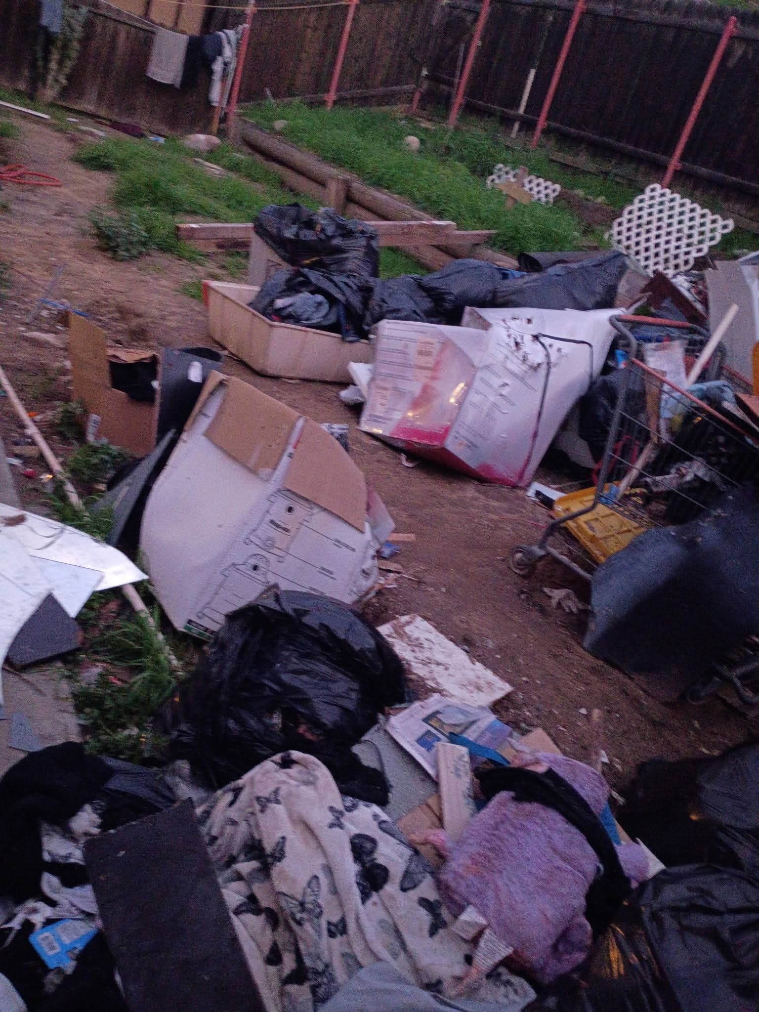 Property-cleanout-hemet-menifee-temecula-murrieta